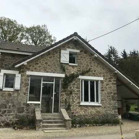 Gite De L'hirondelle *