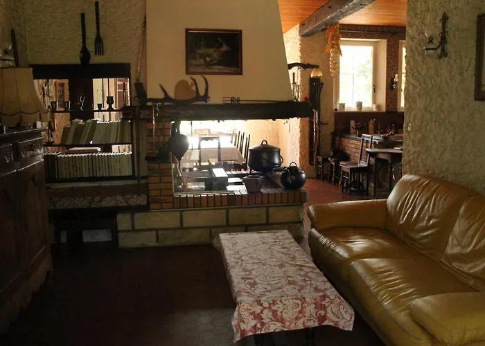 De L'hirondelle * Mareuil-en-Brie